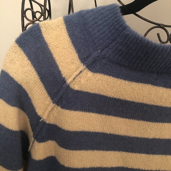 Umgee | Vici Collection Blue and Tan Tunic Sweater SMALL - Picture 6 of 7